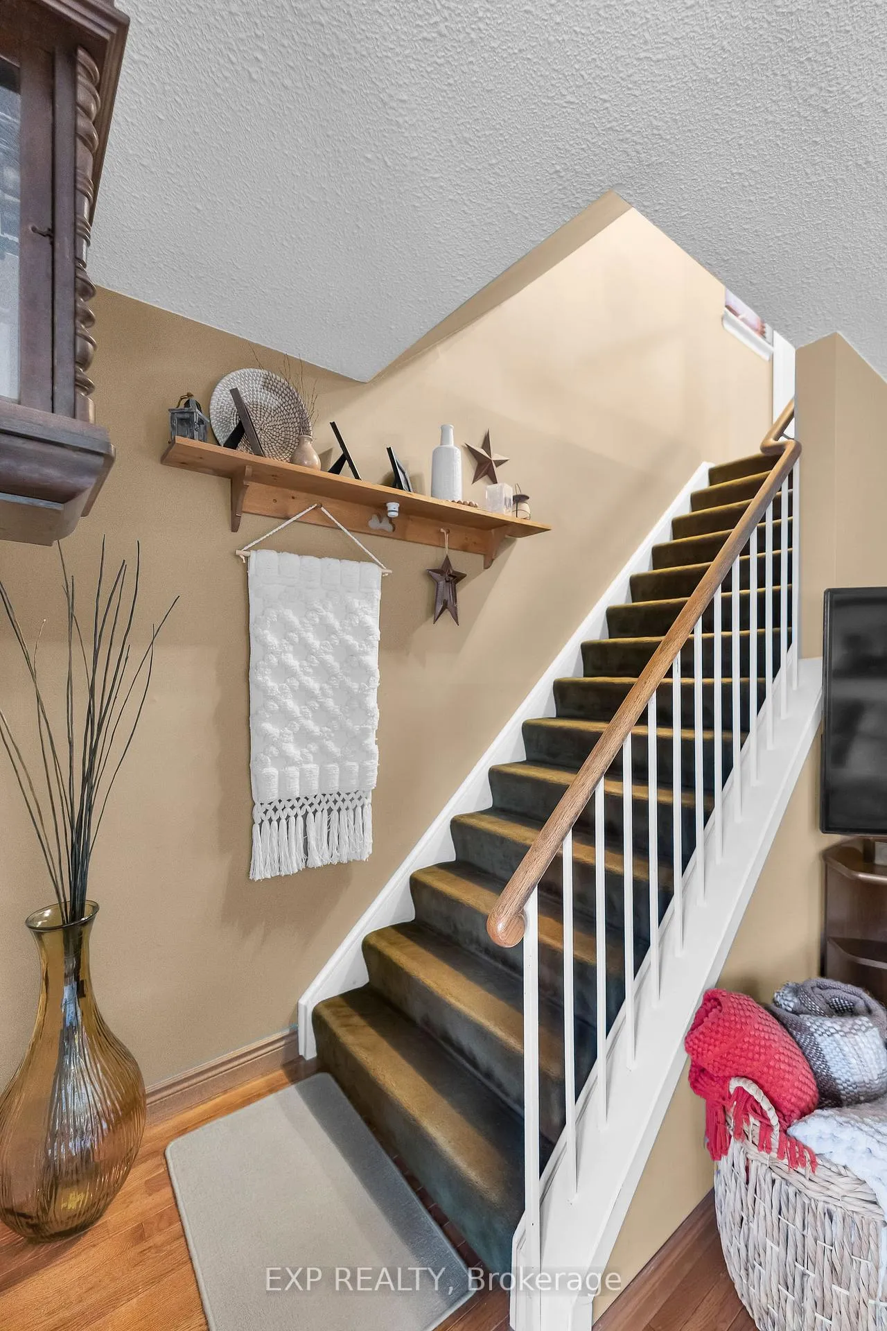 Photo 17 of 2279 Melissa Crescent, Burlington, Brant Hills — HOMEH
