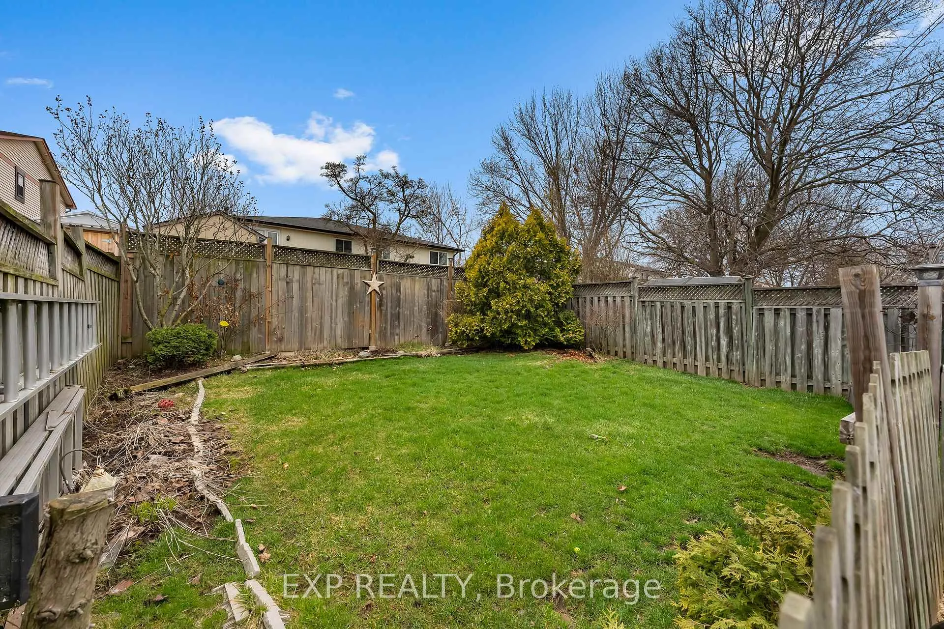 Photo 29 of 2279 Melissa Crescent, Burlington, Brant Hills — HOMEH