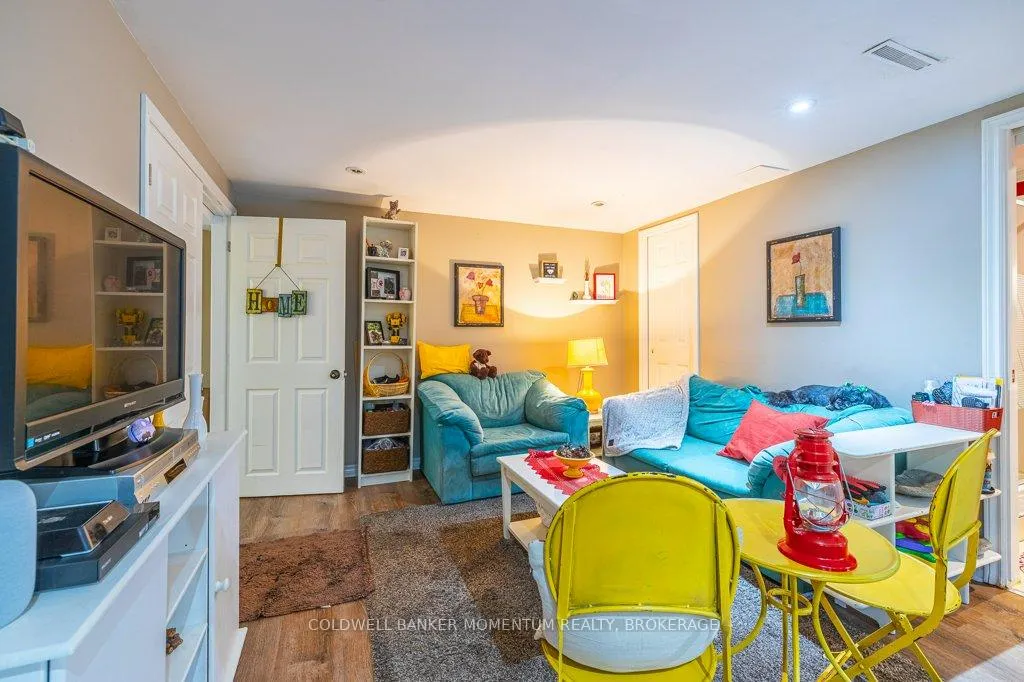 Photo 28 of 86 Crescent Drive, Welland, Dain City — HOMEH
