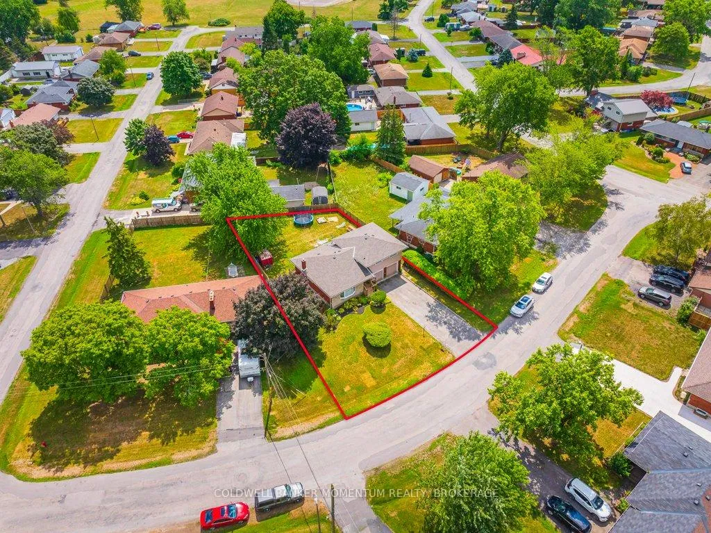 Photo 45 of 86 Crescent Drive, Welland, Dain City — HOMEH