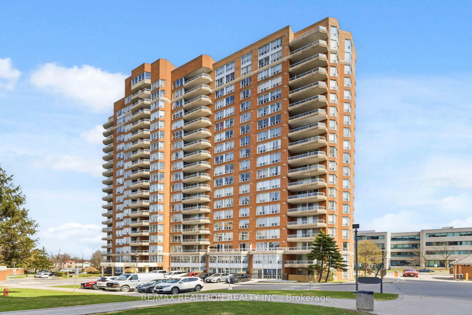 Front of Unit 508, 410 McLevin Avenue