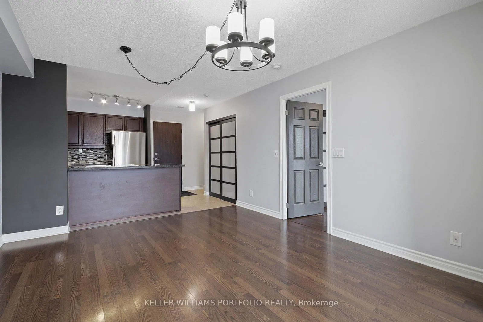 Photo 11 of Unit 2208, 5 Michael Power Place, Etobicoke, Islington-City Centre West — HOMEH