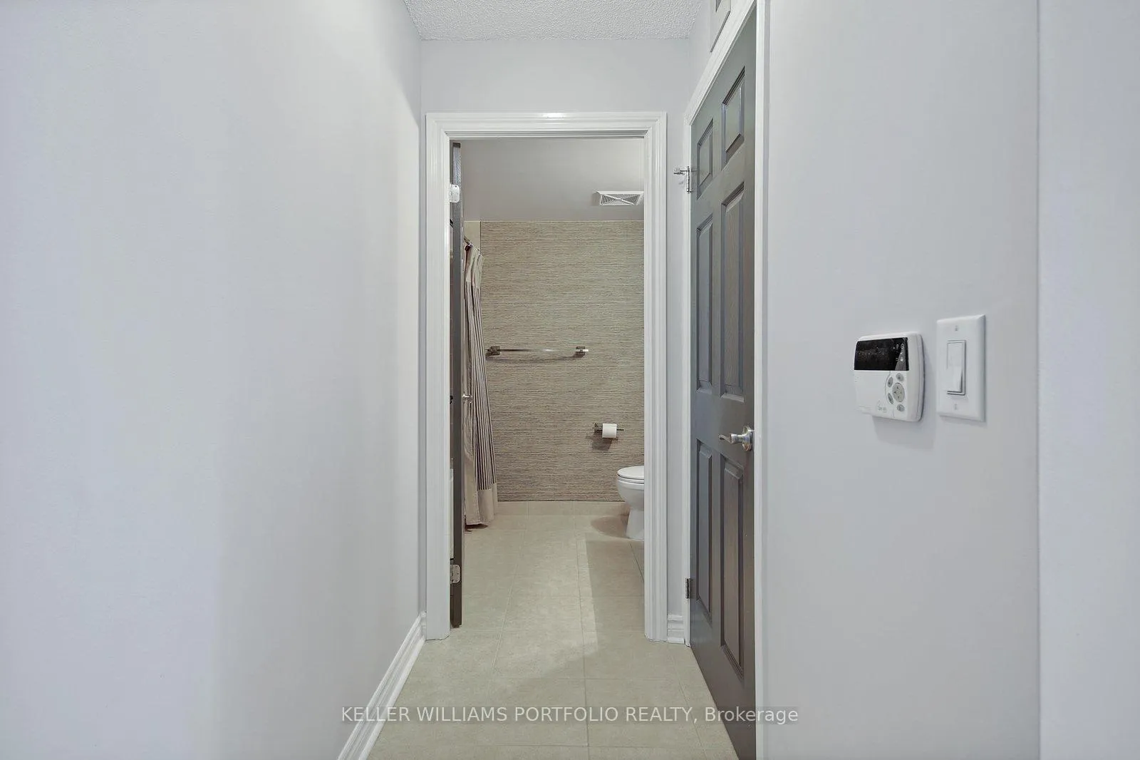Photo 25 of Unit 2208, 5 Michael Power Place, Etobicoke, Islington-City Centre West — HOMEH