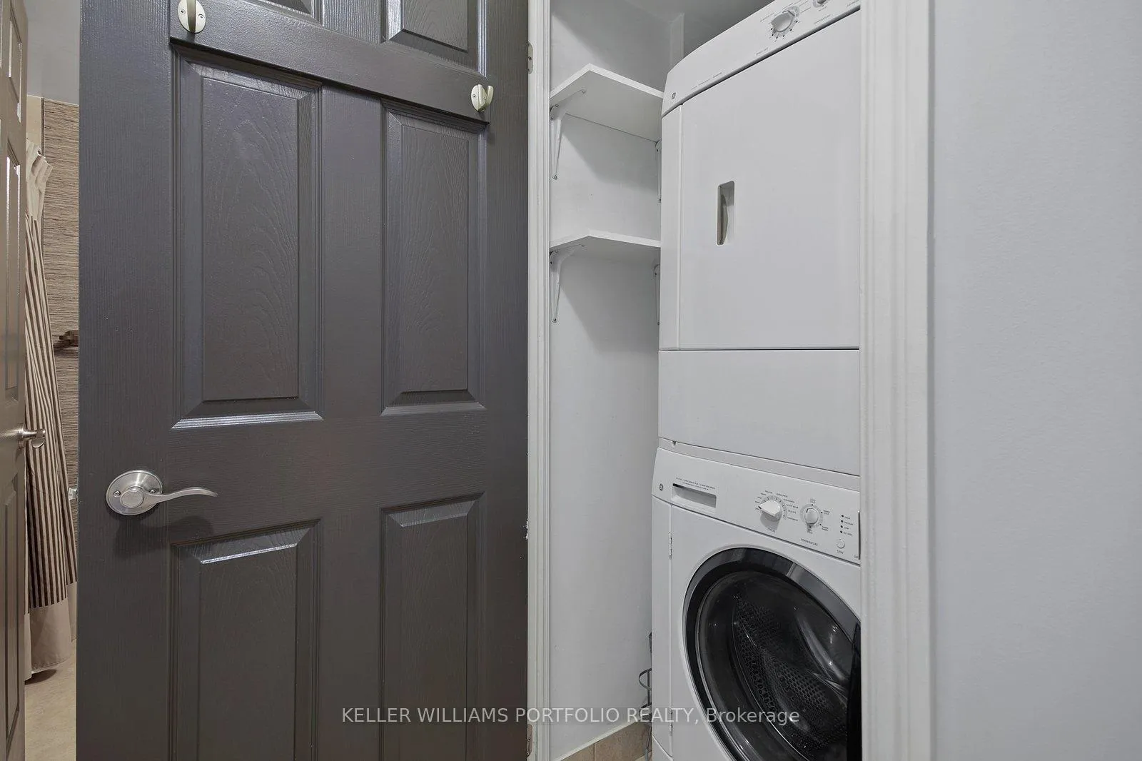 Photo 28 of Unit 2208, 5 Michael Power Place, Etobicoke, Islington-City Centre West — HOMEH
