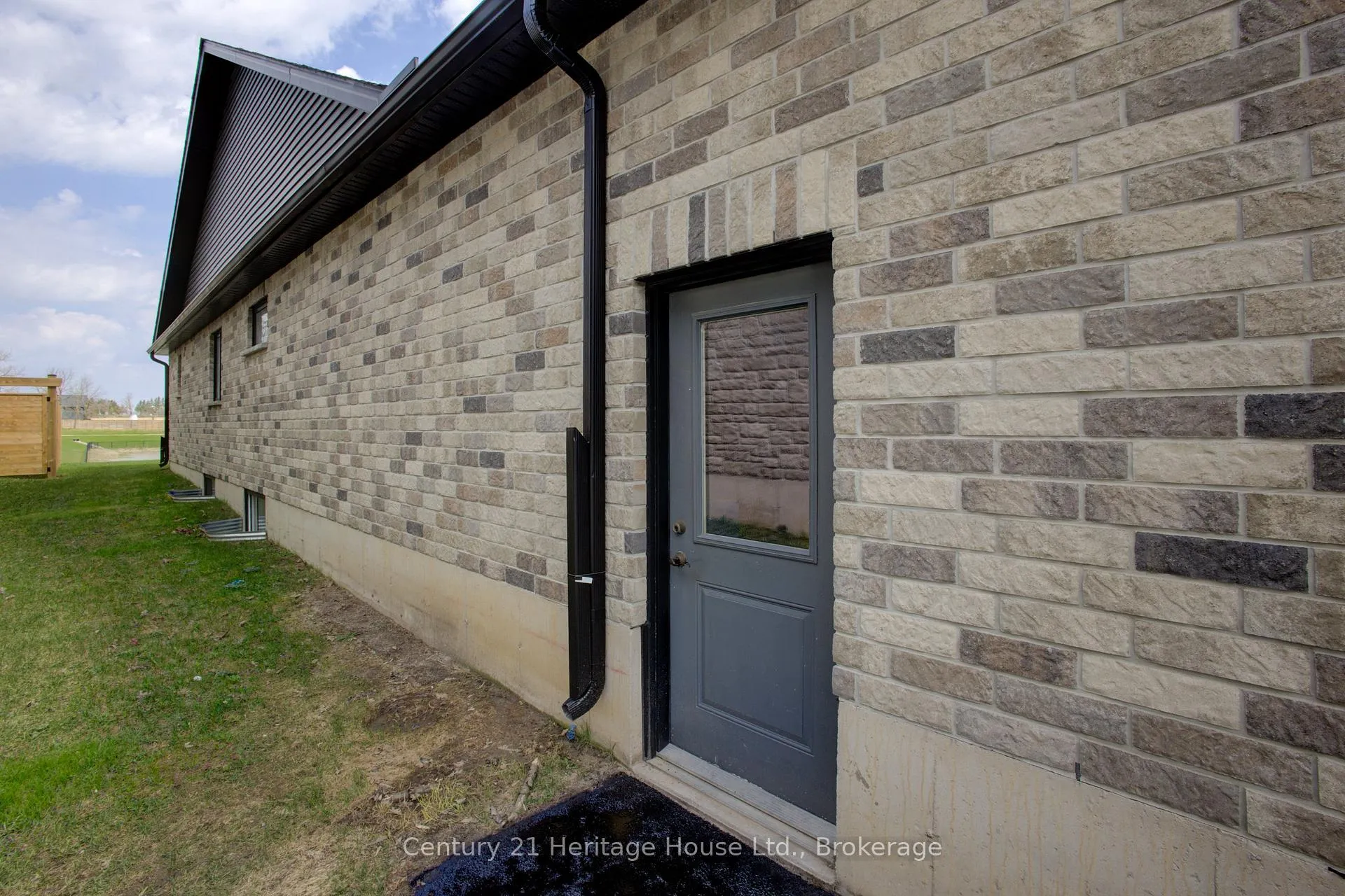 Photo 34 of 114 Jackson Street, West Grey — HOMEH