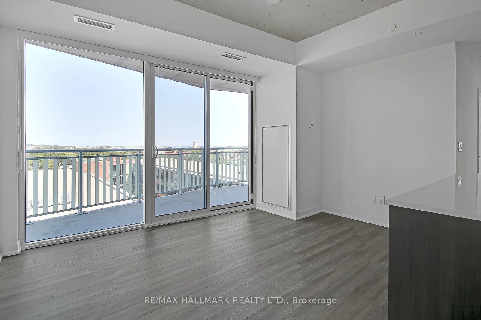 Photo 7 of Unit 1110, 45 Baseball Place, Toronto, South Riverdale — HOMEH