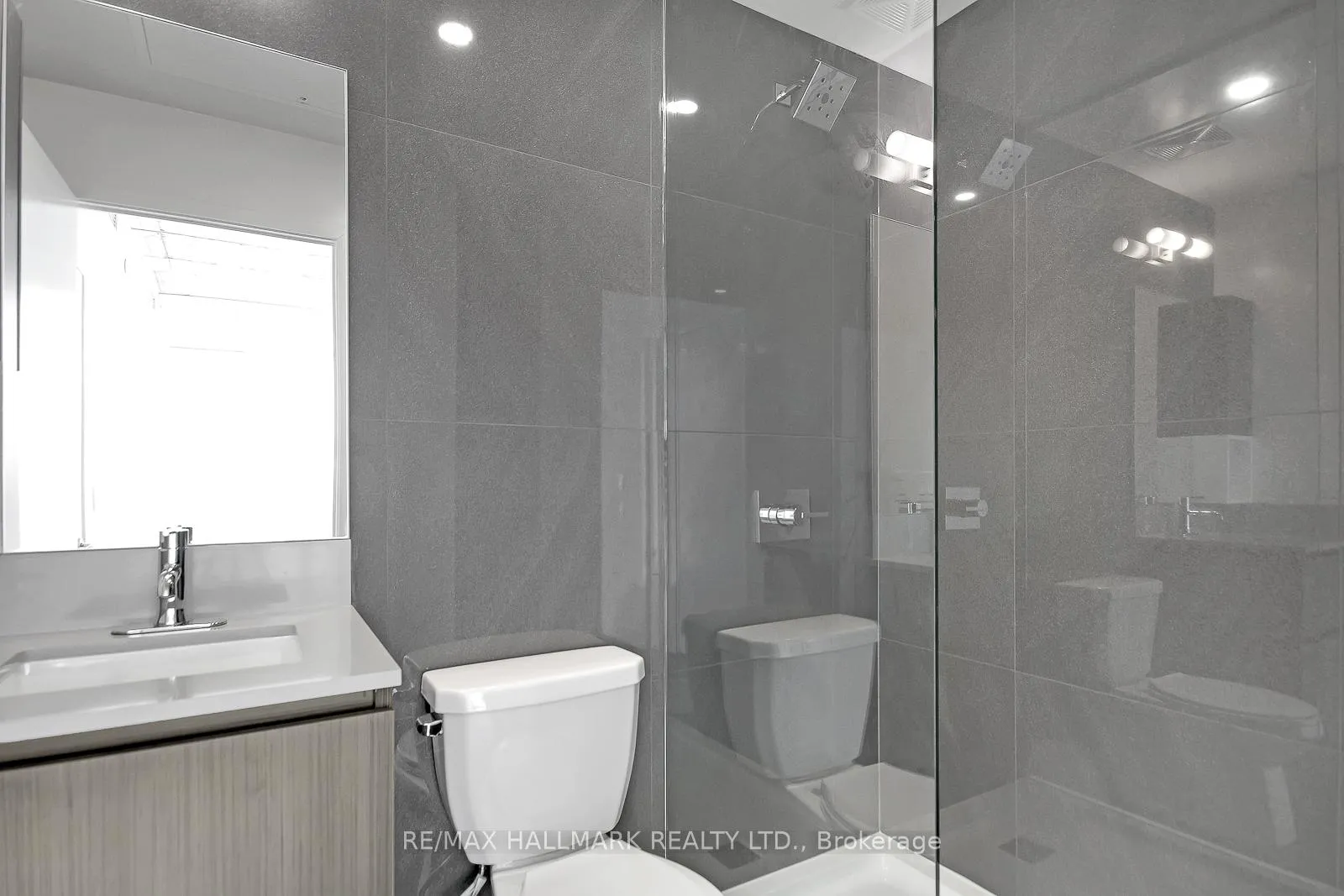 Photo 18 of Unit 1110, 45 Baseball Place, Toronto, South Riverdale — HOMEH