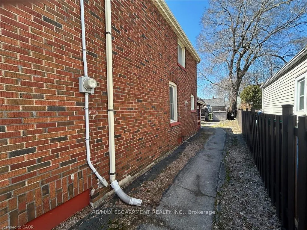 Photo 3 of 72 East 32nd Street, Hamilton, Raleigh — HOMEH