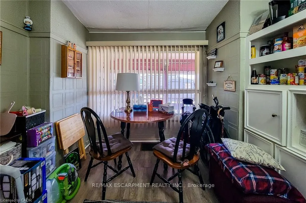 Photo 14 of 72 East 32nd Street, Hamilton, Raleigh — HOMEH