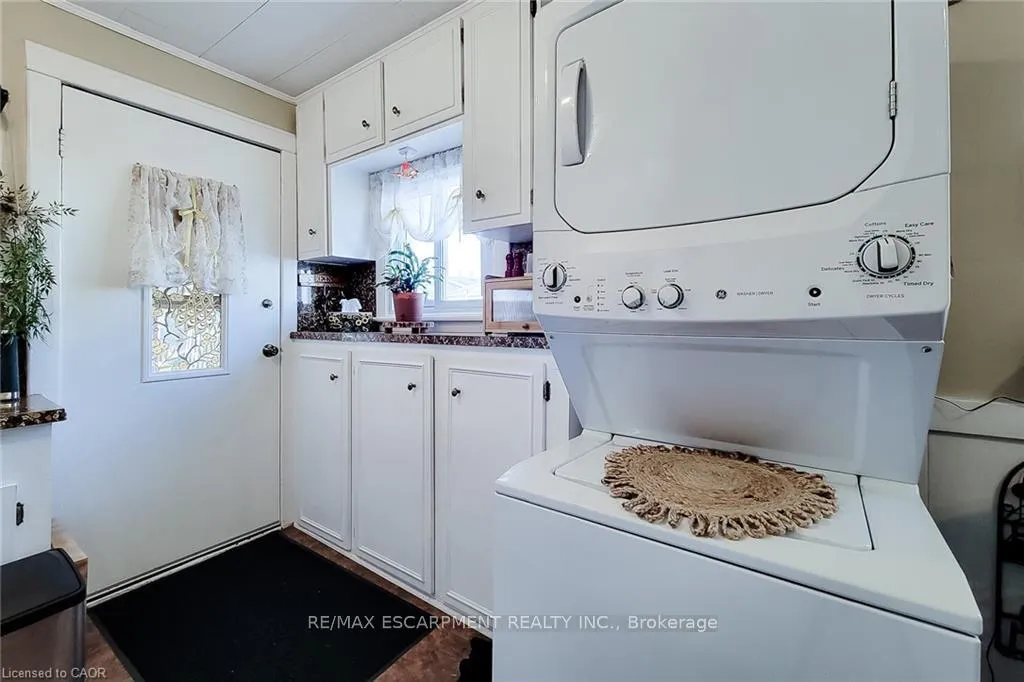 Photo 18 of 72 East 32nd Street, Hamilton, Raleigh — HOMEH
