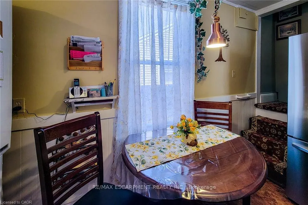 Photo 20 of 72 East 32nd Street, Hamilton, Raleigh — HOMEH
