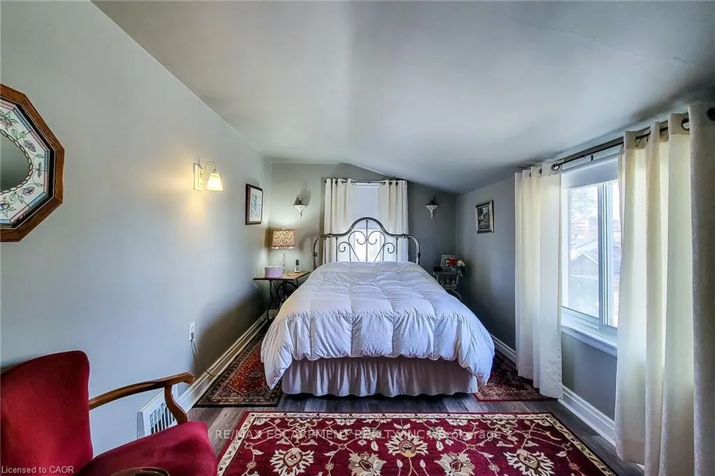Photo 23 of 72 East 32nd Street, Hamilton, Raleigh — HOMEH