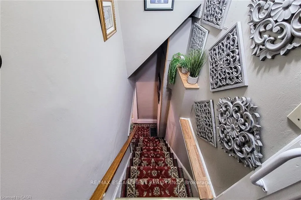 Photo 30 of 72 East 32nd Street, Hamilton, Raleigh — HOMEH