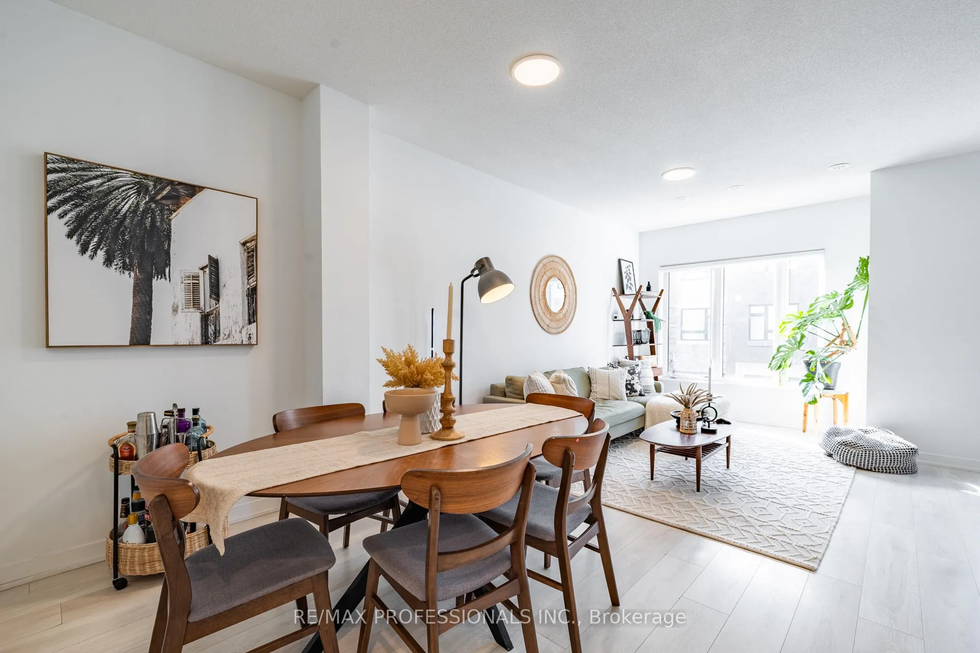 Photo 4 of Unit TH27, 1095 Cooke Boulevard, Burlington, LaSalle — HOMEH