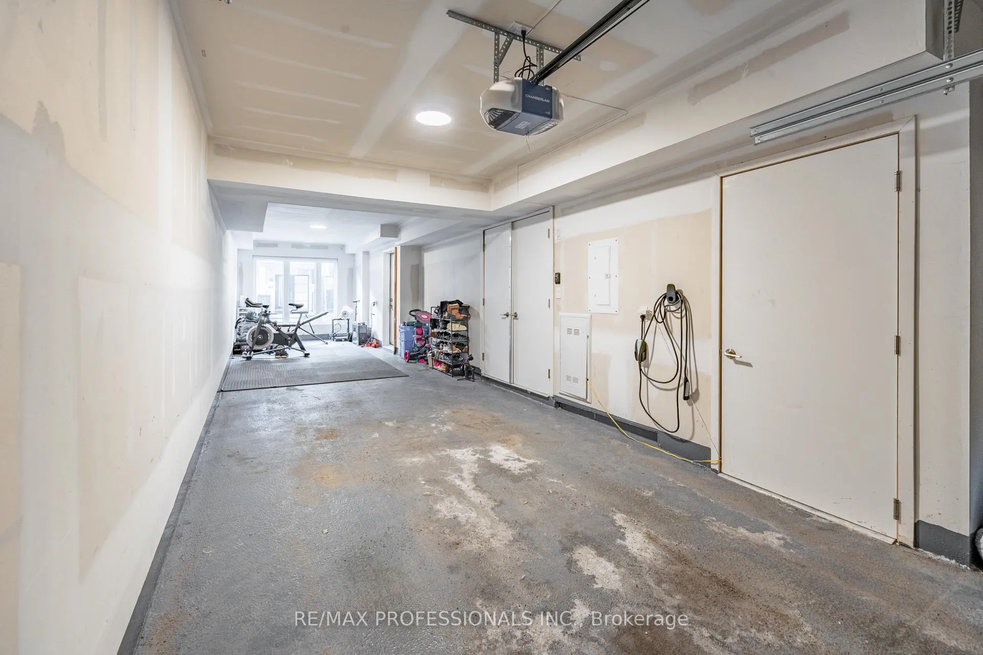 Photo 30 of Unit TH27, 1095 Cooke Boulevard, Burlington, LaSalle — HOMEH