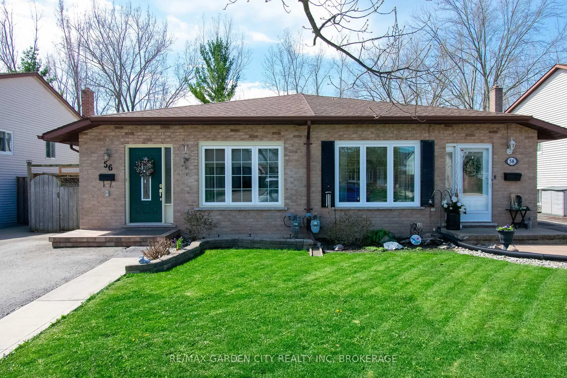 Photo 3 of 56 Terrace Avenue, Welland, Broadway — HOMEH