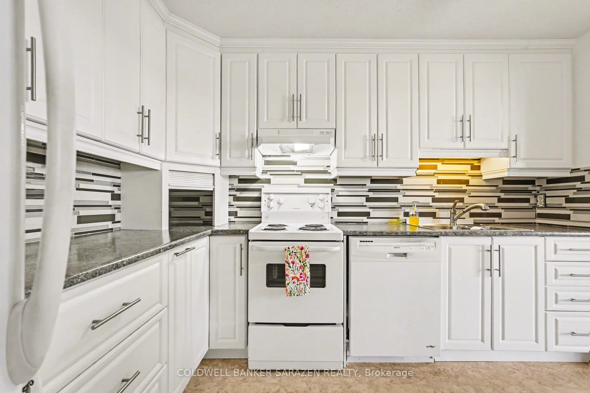 Photo 12 of Unit 501, 1485 Baseline Road, Ottawa, Copeland Park — HOMEH