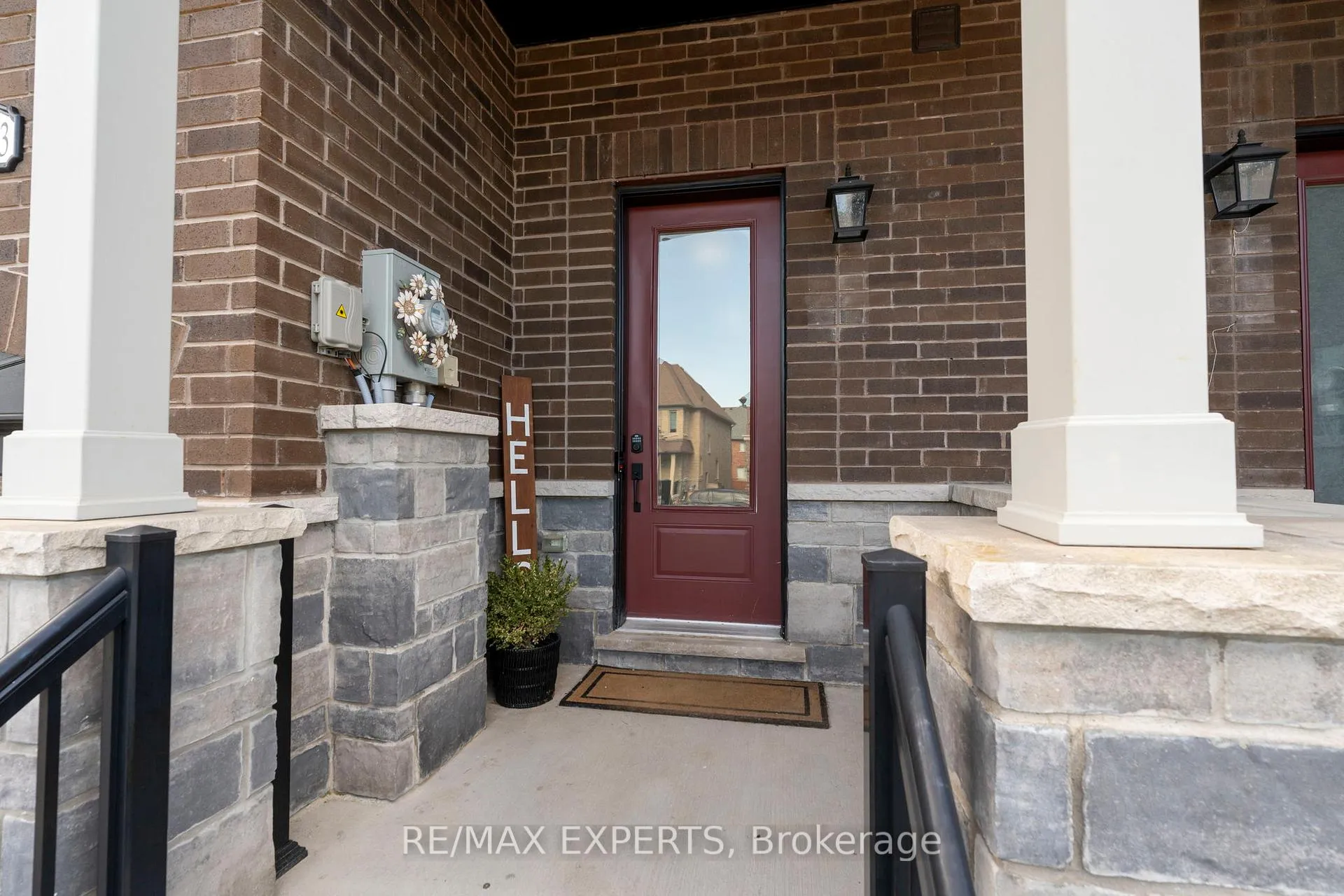Photo 4 of 1473 Blackmore Street, Innisfil, Alcona — HOMEH