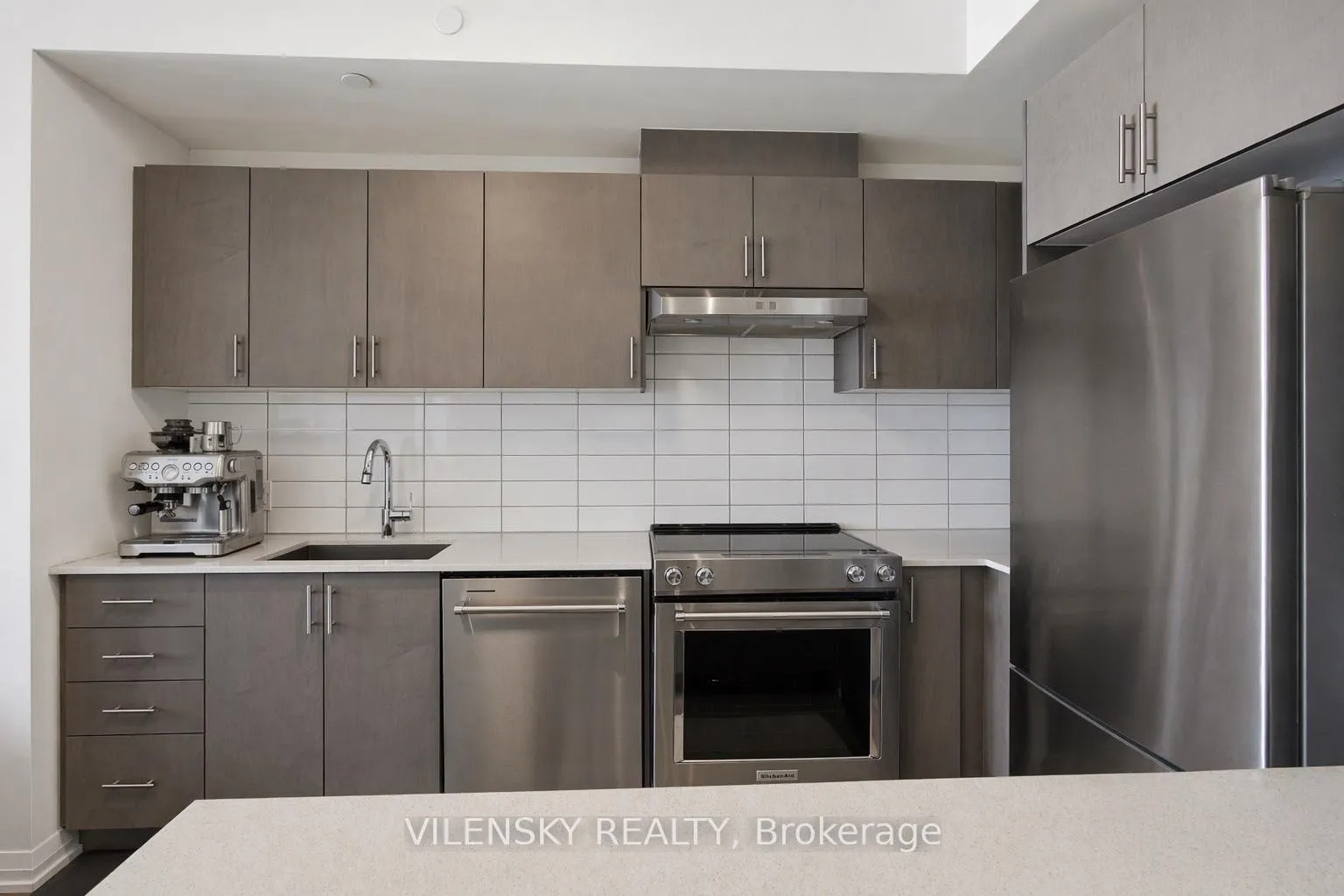 Photo 8 of Unit 1623, 9000 Jane Street, Vaughan, Vaughan Corporate Centre — HOMEH