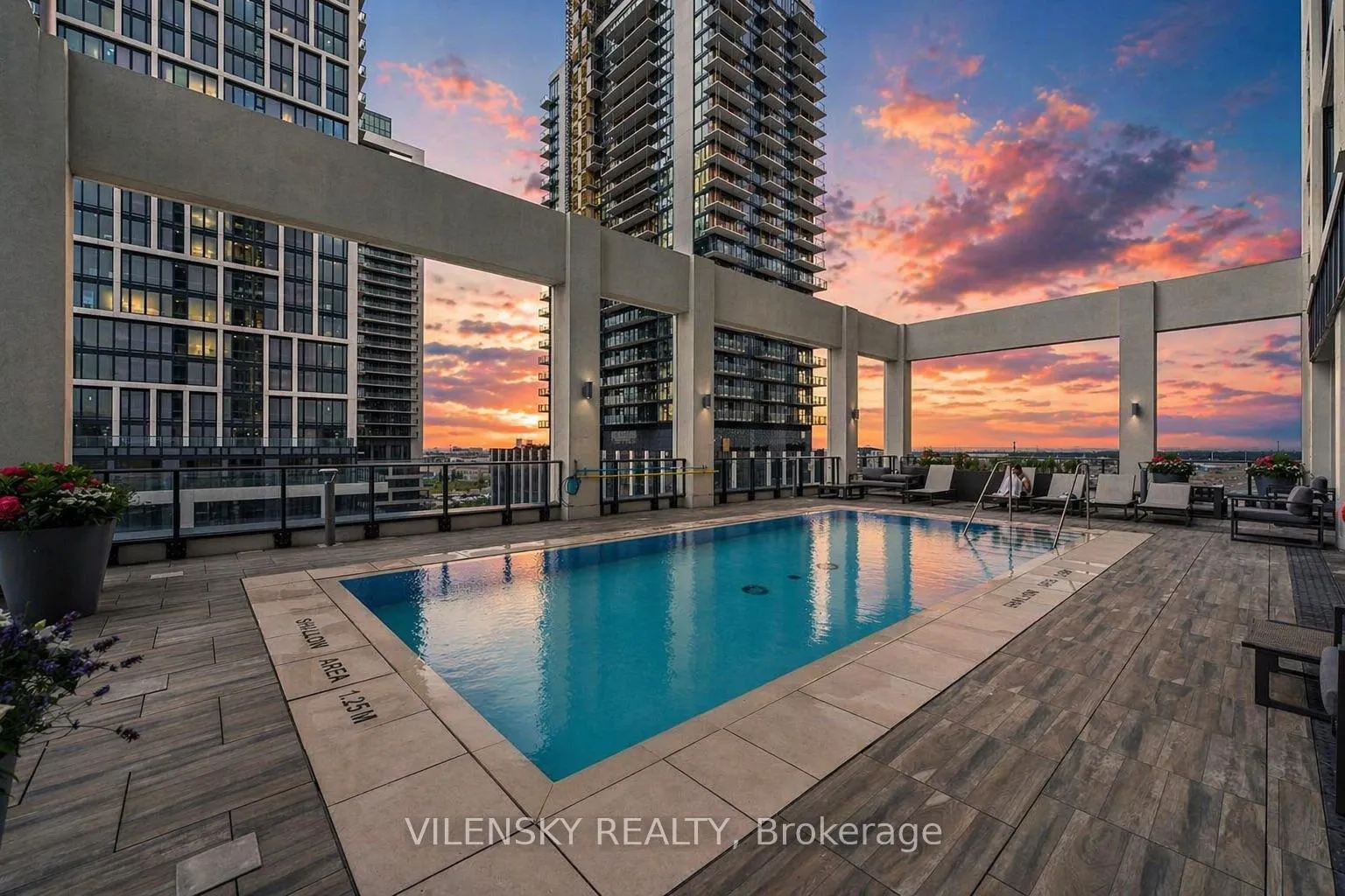 Photo 13 of Unit 1623, 9000 Jane Street, Vaughan, Vaughan Corporate Centre — HOMEH