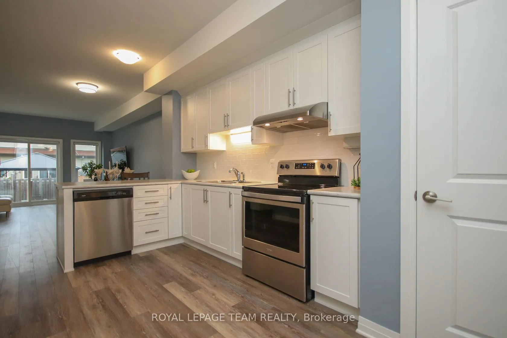 Photo 11 of 38 Mona Mcbride Drive, Arnprior — HOMEH