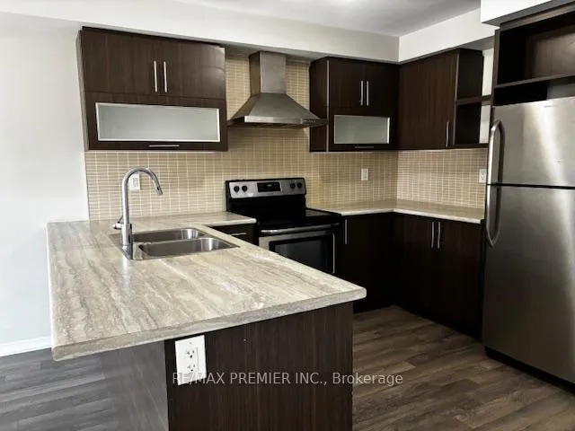 Photo 4 of 9 Daylight Street, Brampton, Northwest Brampton — HOMEH