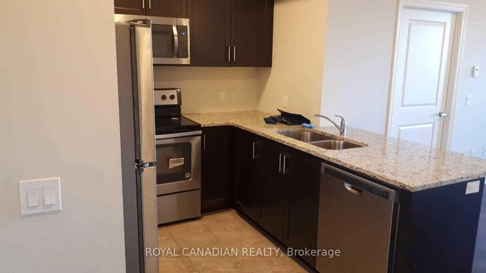 Photo 8 of Unit 124, 630 Sauve Street, Milton, Beaty — HOMEH
