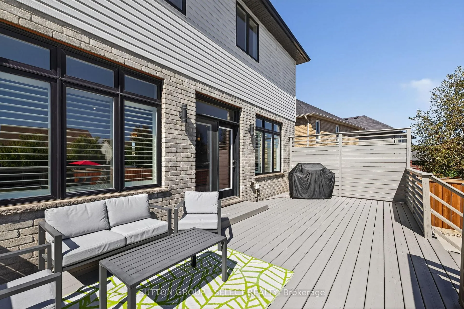 Photo 35 of 1879 Couldridge Way, London, North S — HOMEH