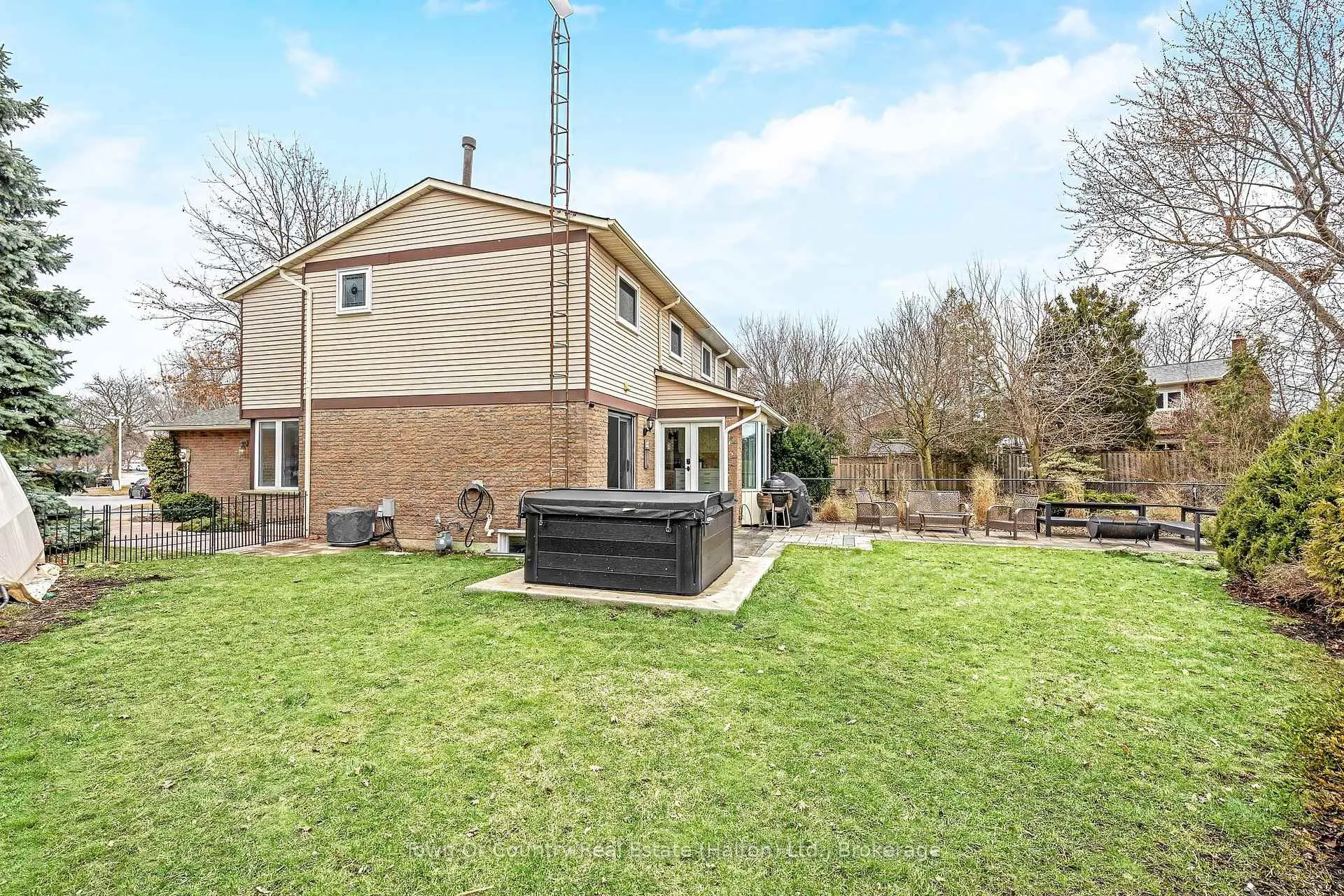Photo 29 of 522 Conway Court, Milton, Timberlea — HOMEH