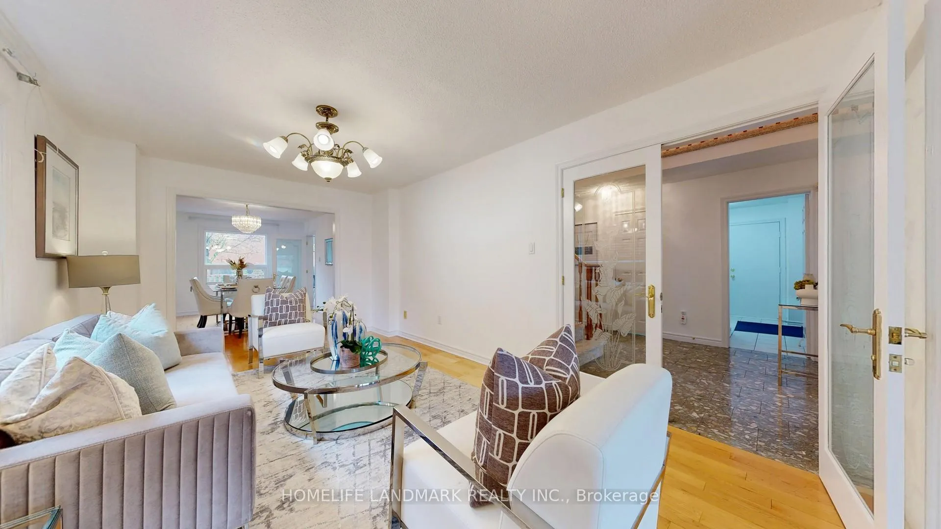 Photo 5 of 72 Springfield Drive, Markham, Milliken Mills East — HOMEH