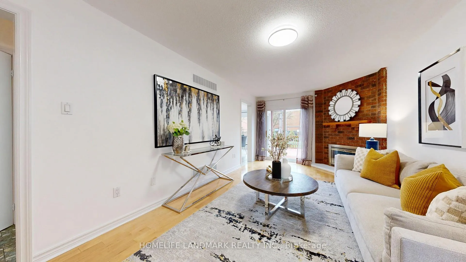 Photo 10 of 72 Springfield Drive, Markham, Milliken Mills East — HOMEH