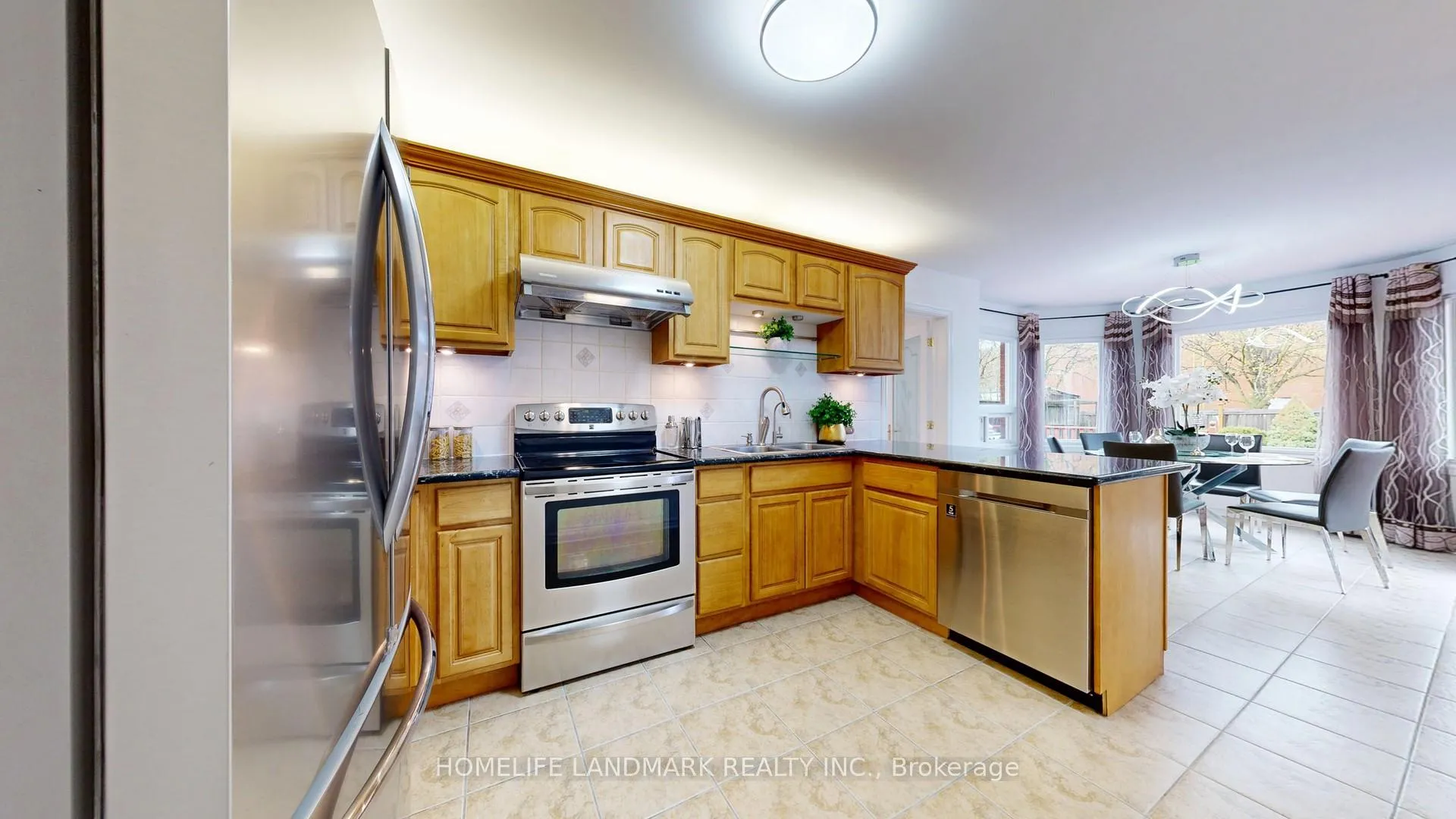Photo 14 of 72 Springfield Drive, Markham, Milliken Mills East — HOMEH
