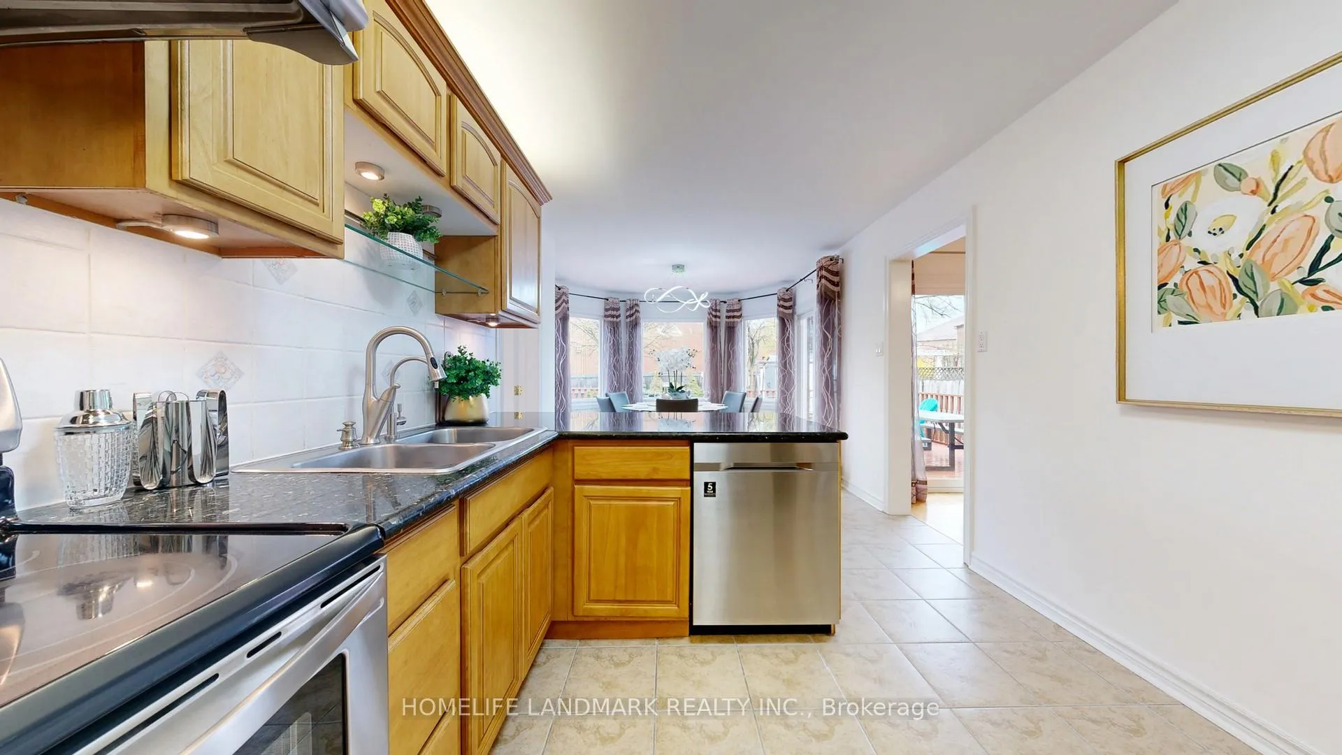 Photo 16 of 72 Springfield Drive, Markham, Milliken Mills East — HOMEH