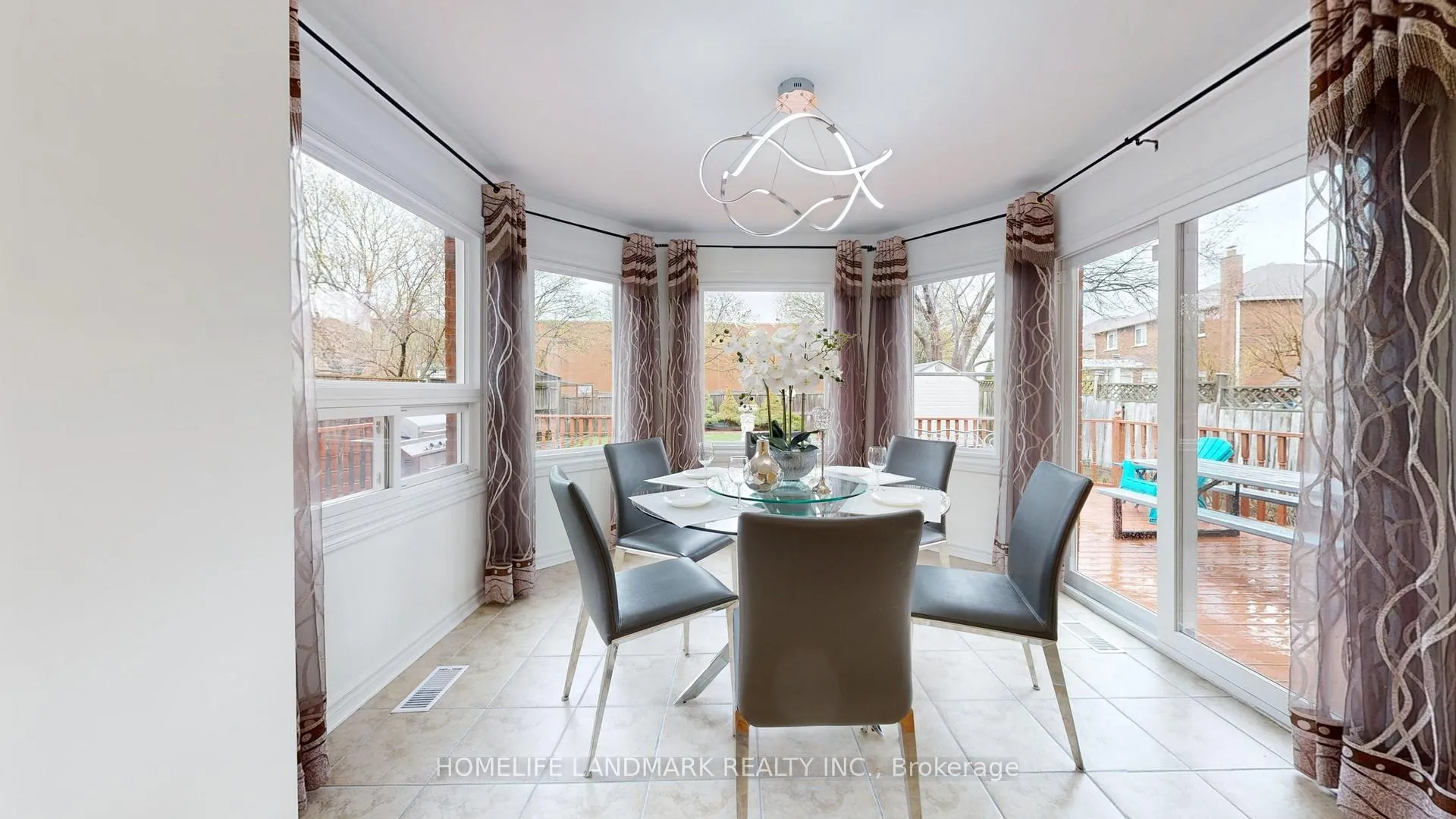 Photo 17 of 72 Springfield Drive, Markham, Milliken Mills East — HOMEH