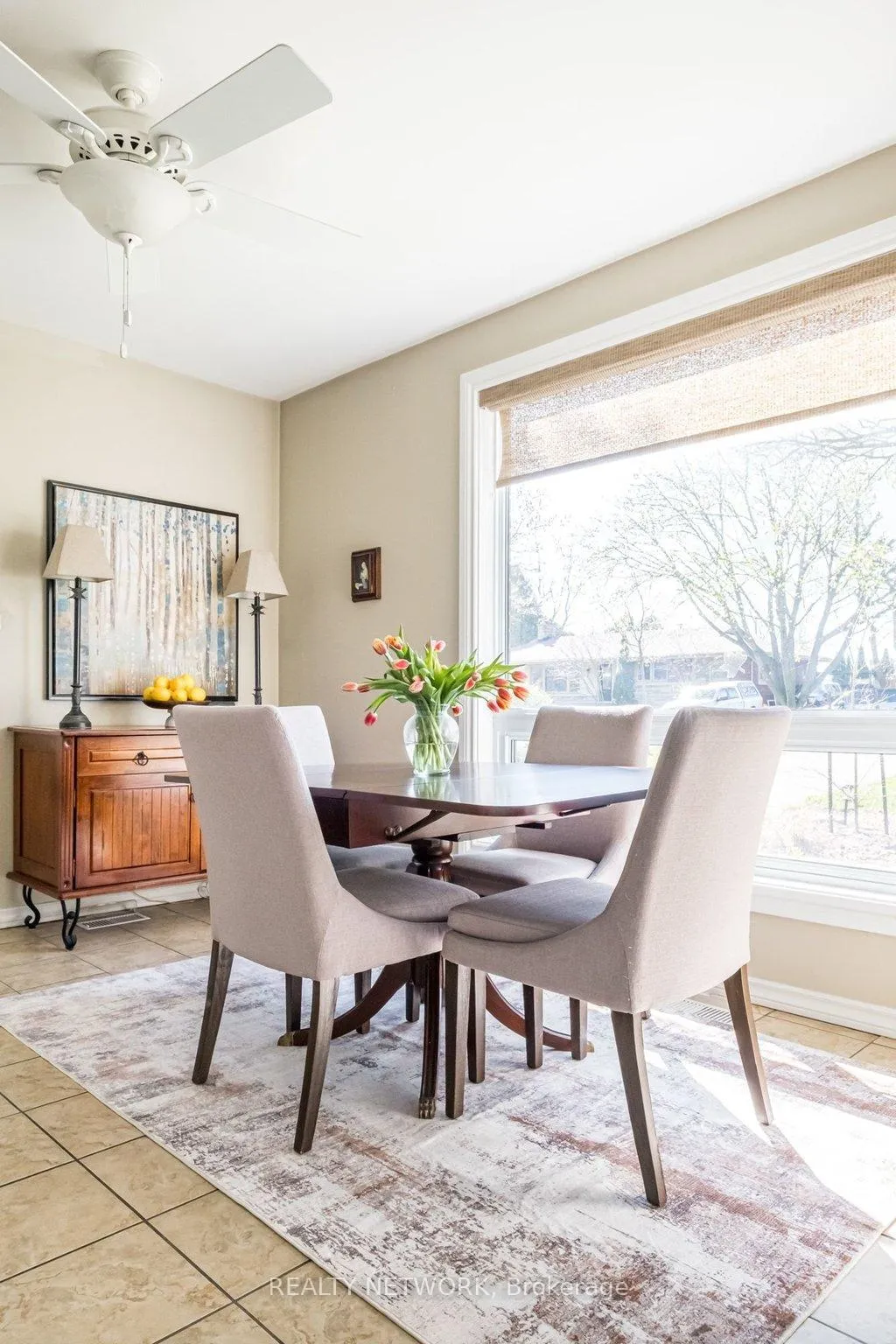 Photo 8 of 129 Oneida Boulevard, Hamilton, Ancaster — HOMEH
