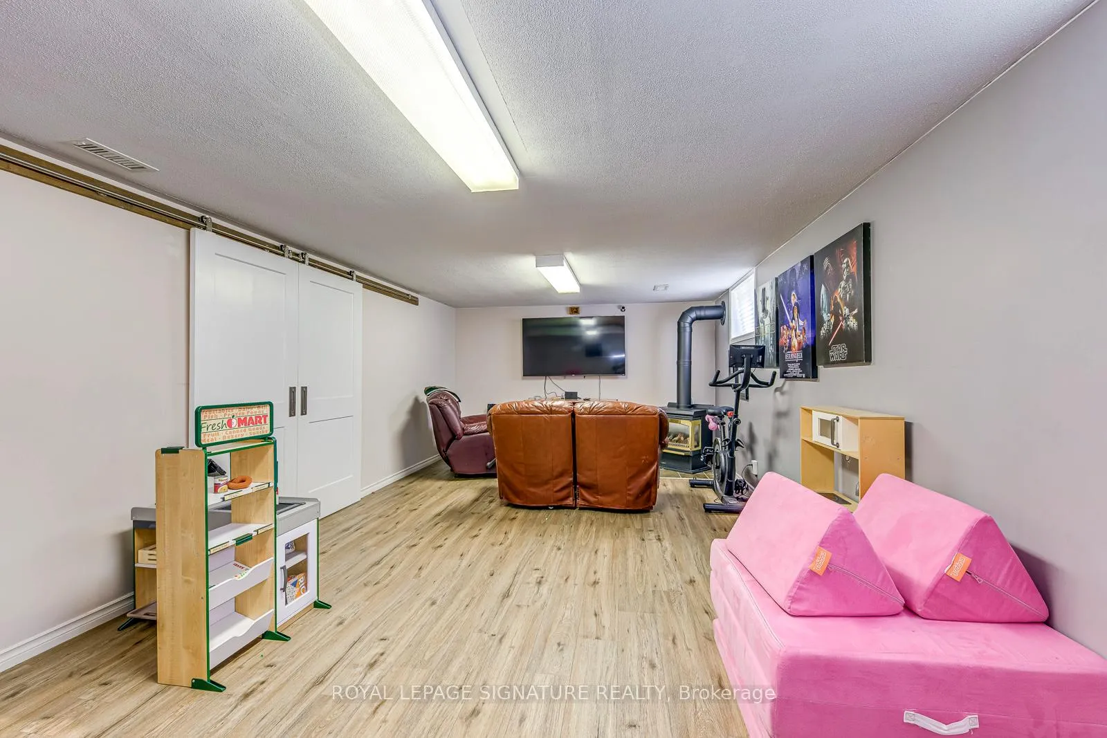 Photo 20 of 50 Ironwood Crescent, Hamilton, Templemead — HOMEH