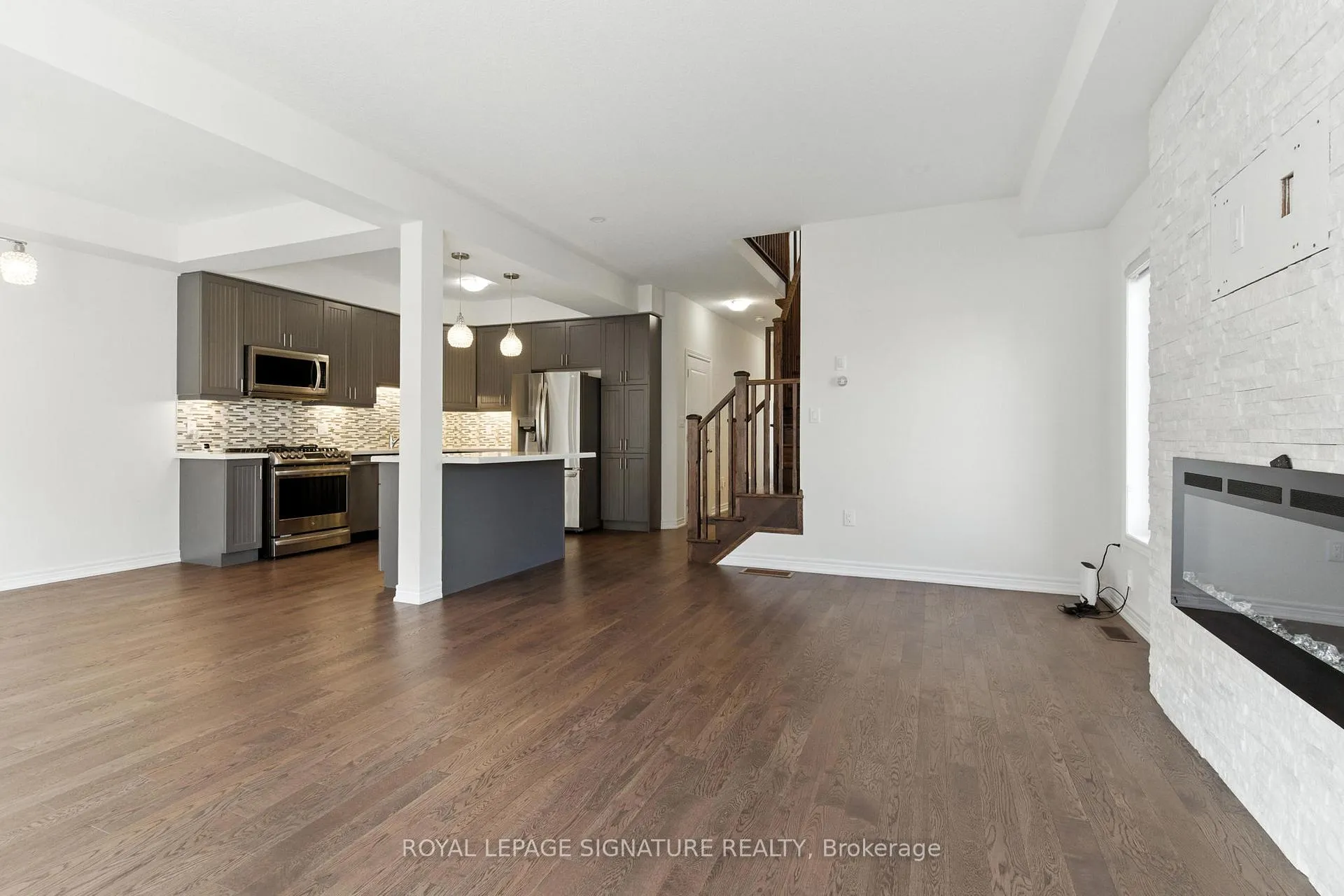 Photo 15 of 25 Beasley Grove, Hamilton, Meadowlands — HOMEH