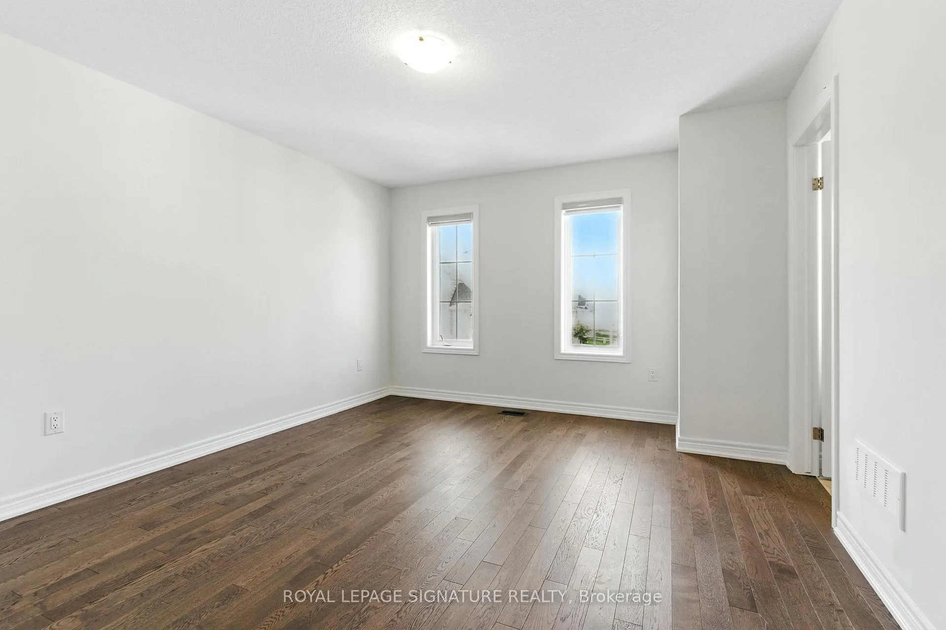 Photo 20 of 25 Beasley Grove, Hamilton, Meadowlands — HOMEH