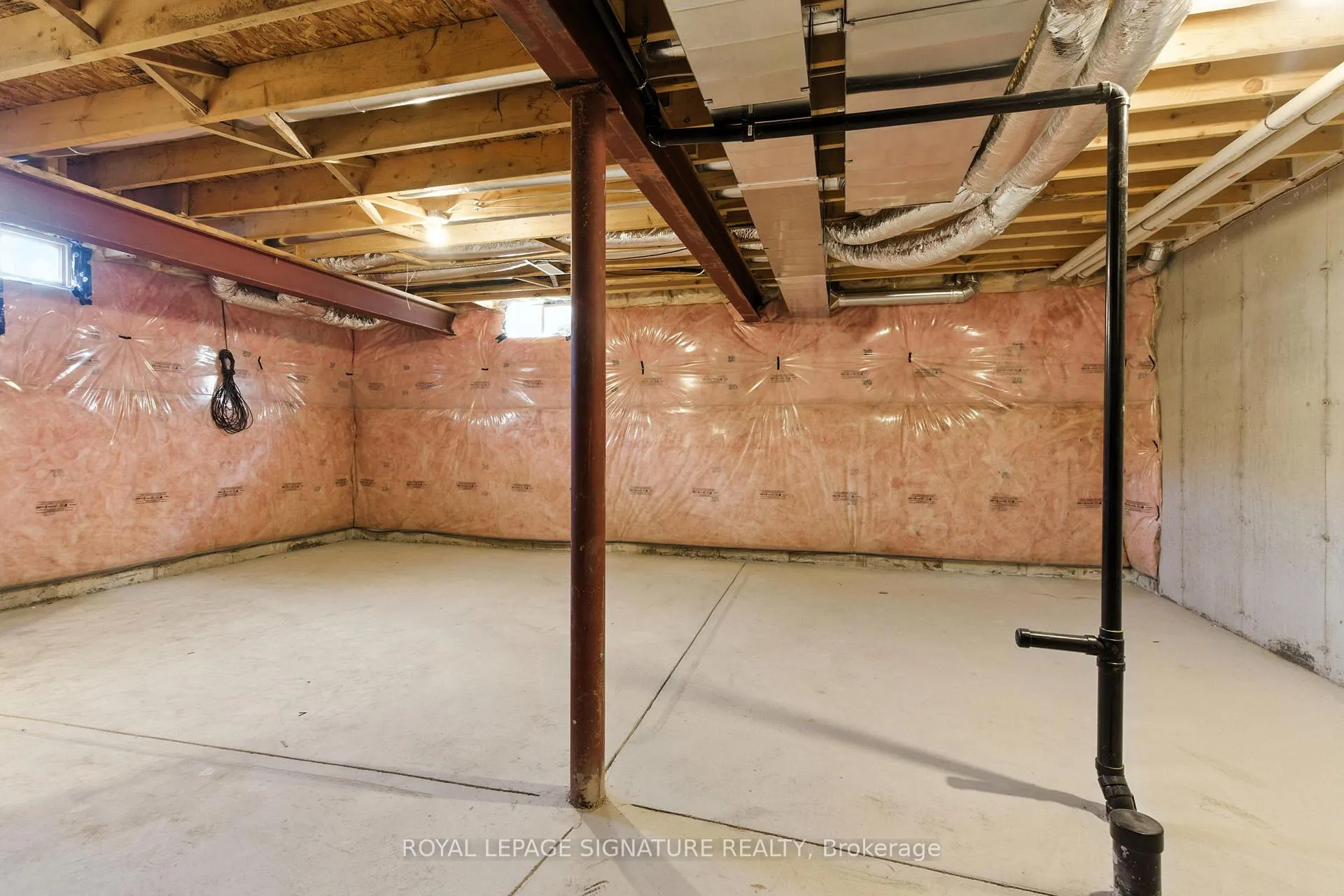 Photo 43 of 25 Beasley Grove, Hamilton, Meadowlands — HOMEH