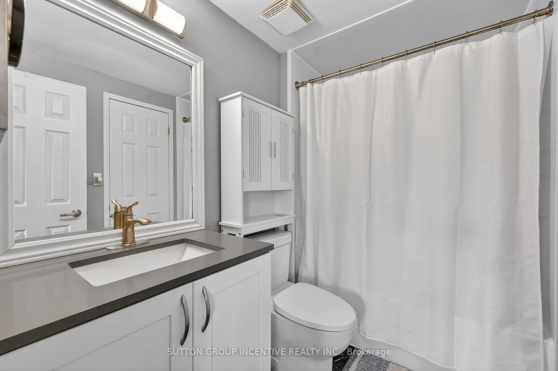 Photo 19 of 173 Nathan Crescent, Barrie, Painswick South — HOMEH