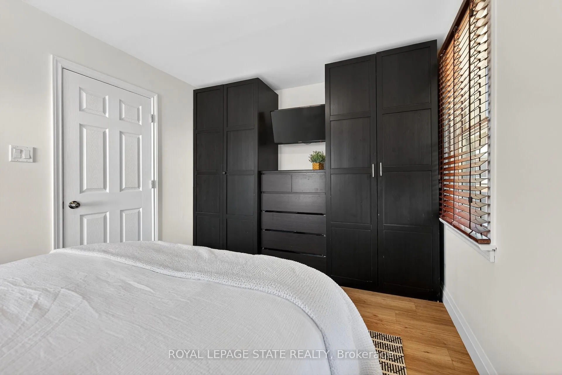 Photo 20 of 844 Upper Wellington Street, Hamilton, Balfour — HOMEH
