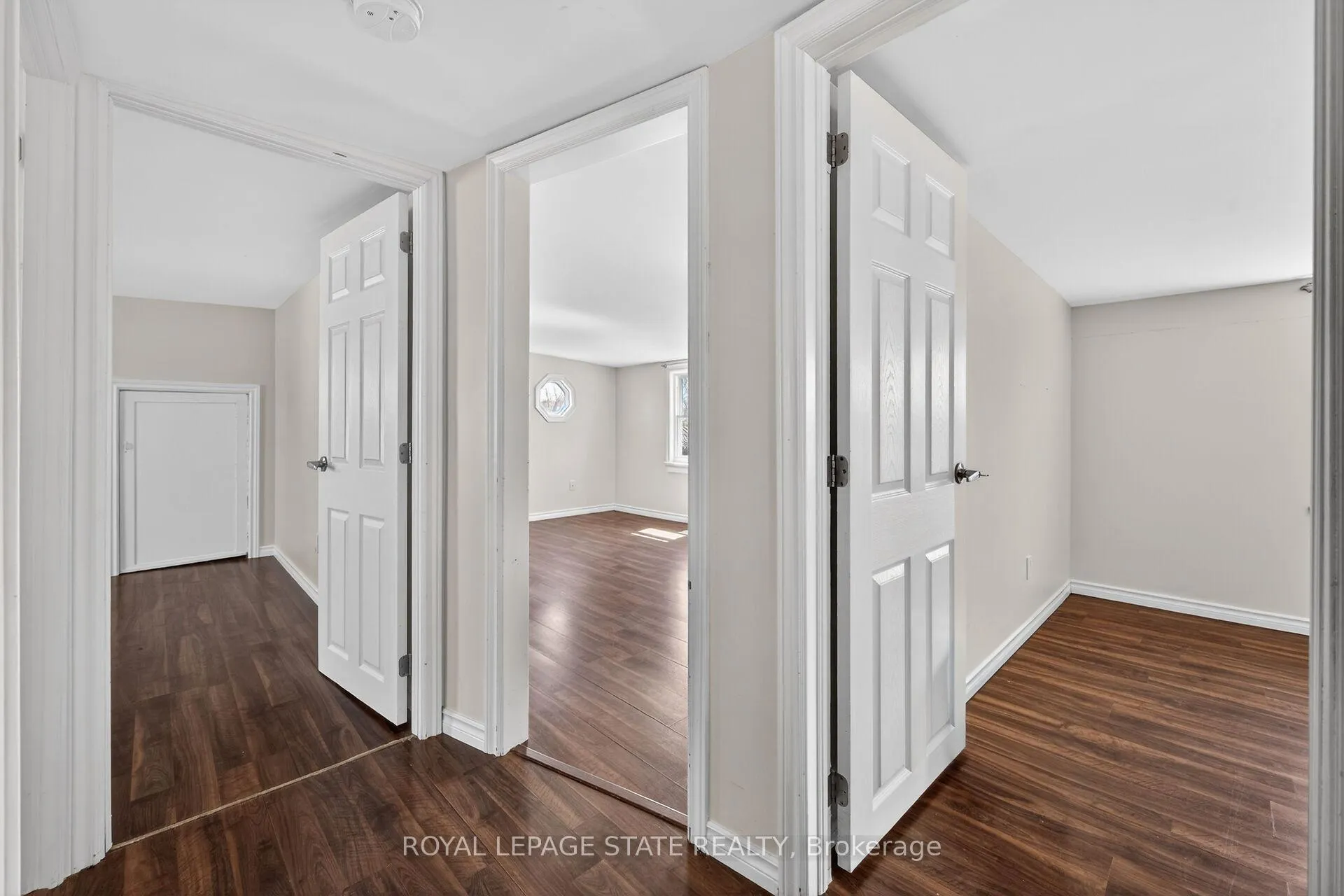 Photo 26 of 844 Upper Wellington Street, Hamilton, Balfour — HOMEH