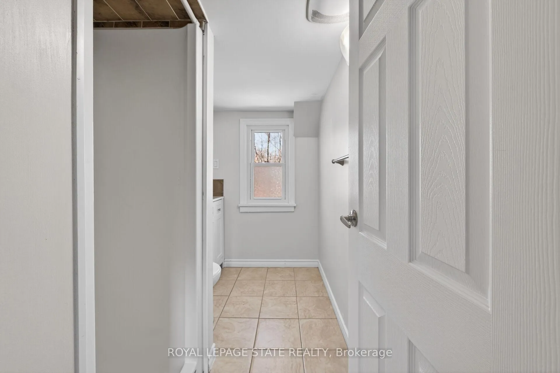 Photo 30 of 844 Upper Wellington Street, Hamilton, Balfour — HOMEH