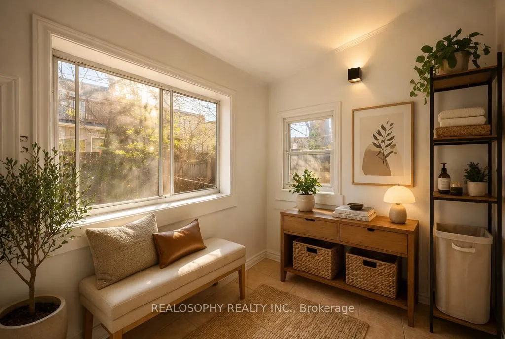 Photo 8 of 865 Pape Avenue, Toronto, Danforth Village-East York — HOMEH
