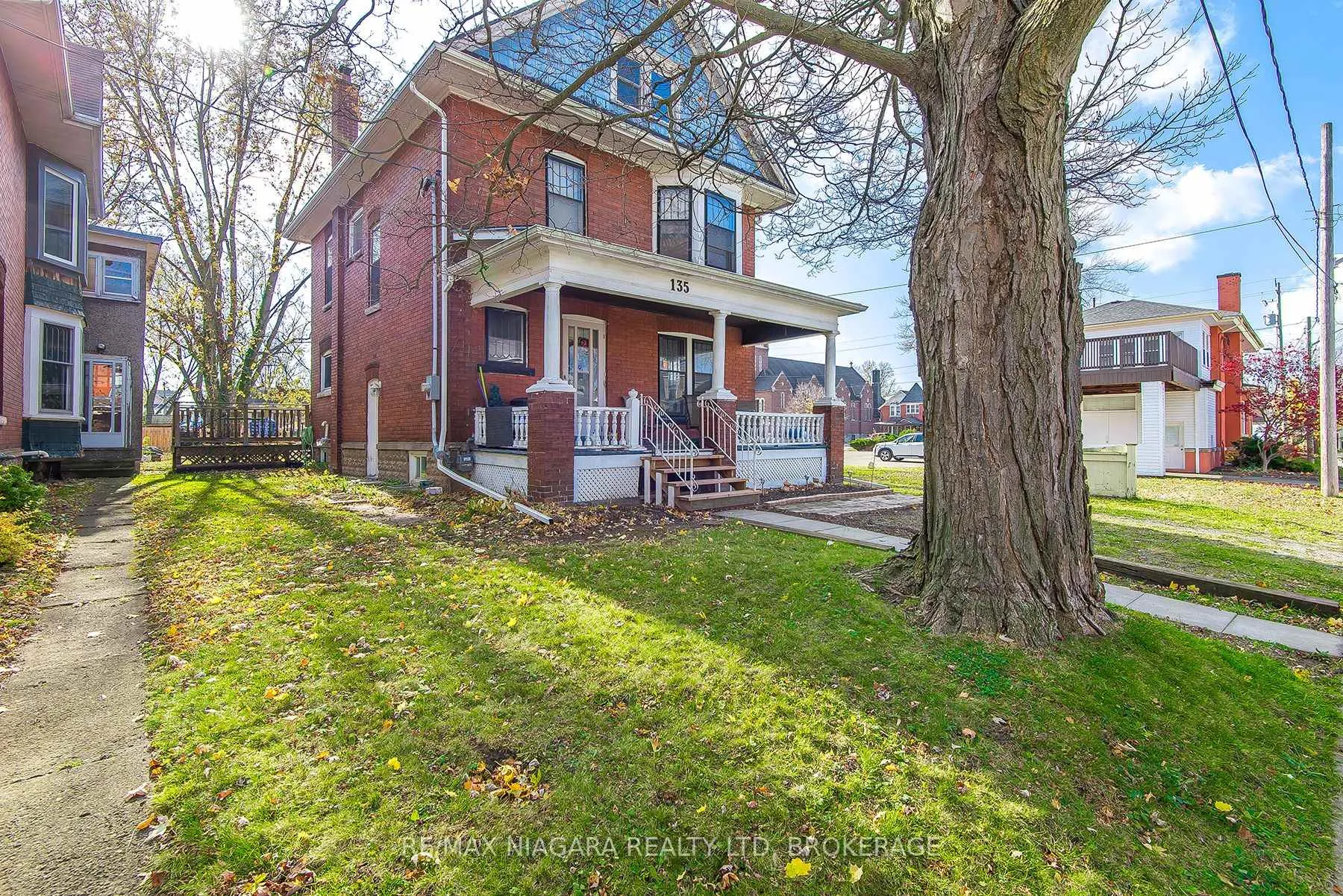 Photo 1 of 135 Young Street, Welland, Welland Downtown — HOMEH