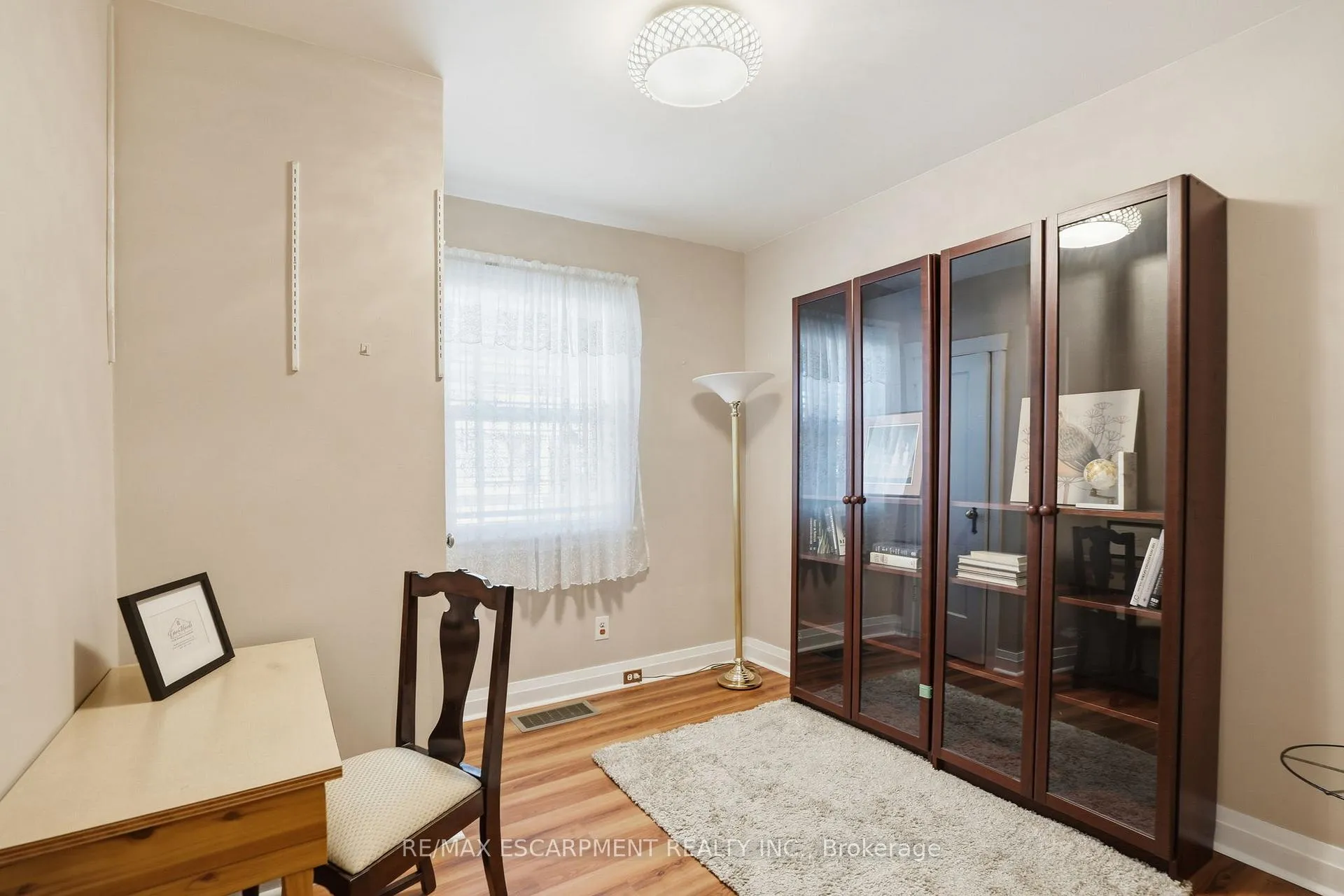Photo 12 of 123 Longwood Road N, Hamilton, Westdale — HOMEH
