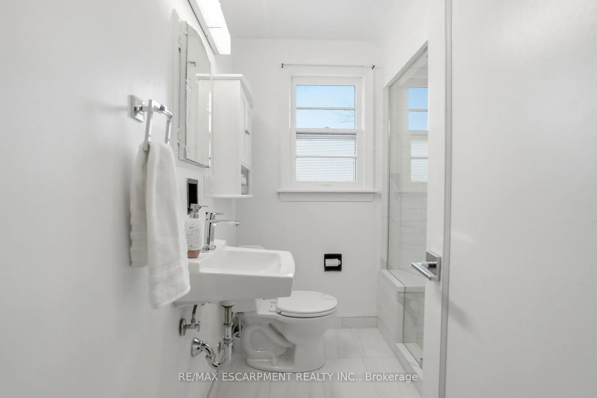 Photo 26 of 123 Longwood Road N, Hamilton, Westdale — HOMEH