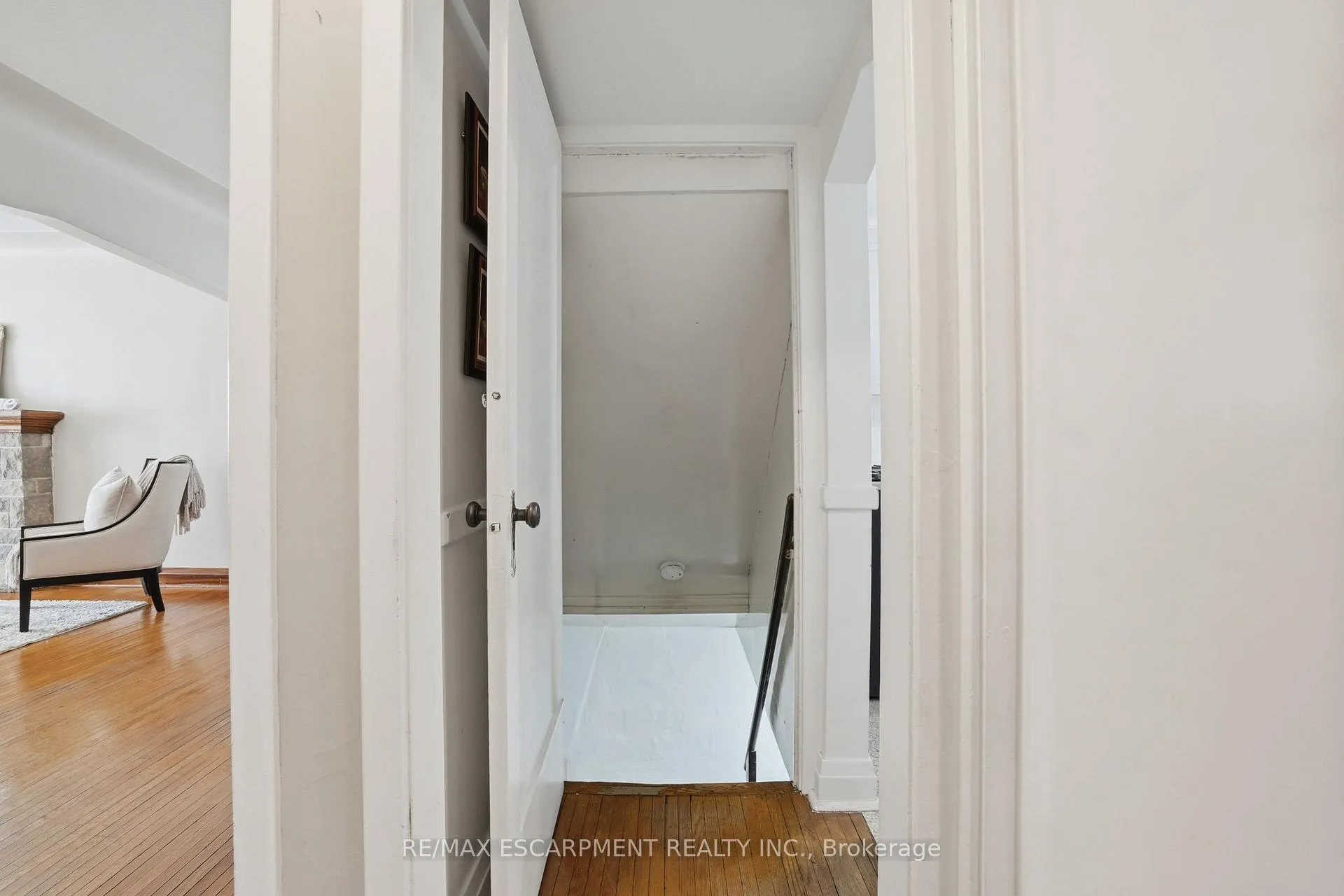 Photo 30 of 123 Longwood Road N, Hamilton, Westdale — HOMEH