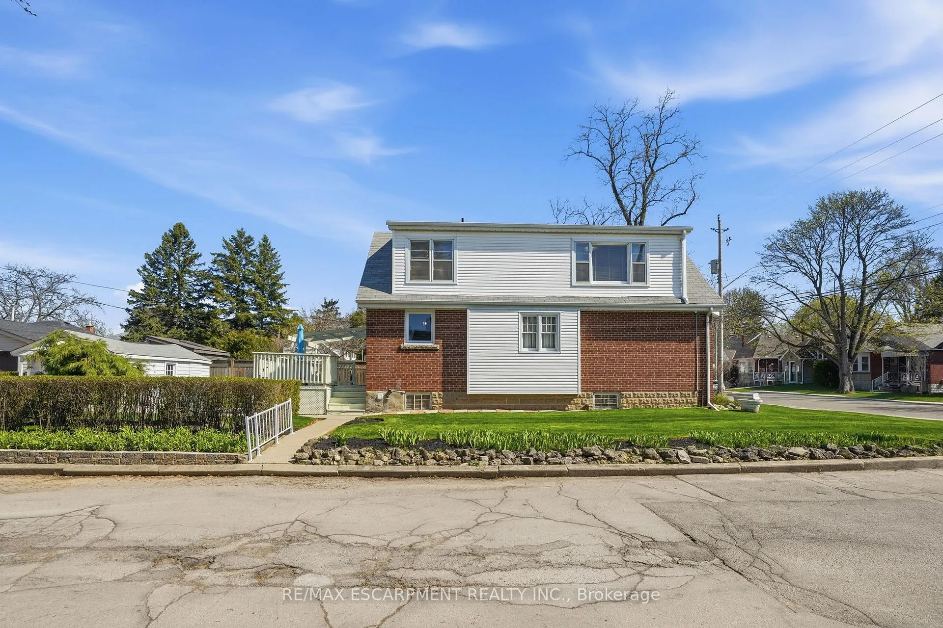 Photo 43 of 123 Longwood Road N, Hamilton, Westdale — HOMEH