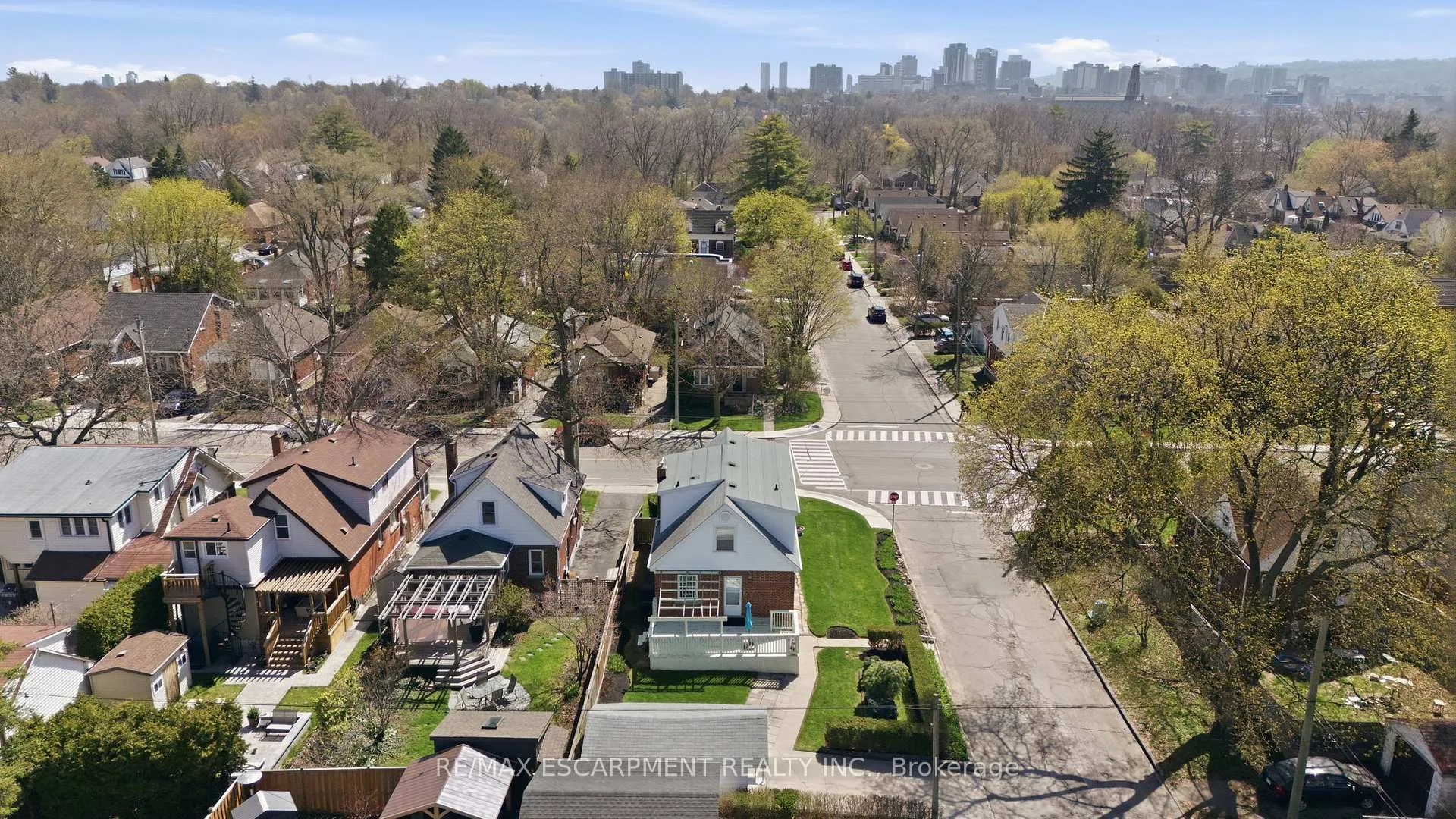 Photo 46 of 123 Longwood Road N, Hamilton, Westdale — HOMEH